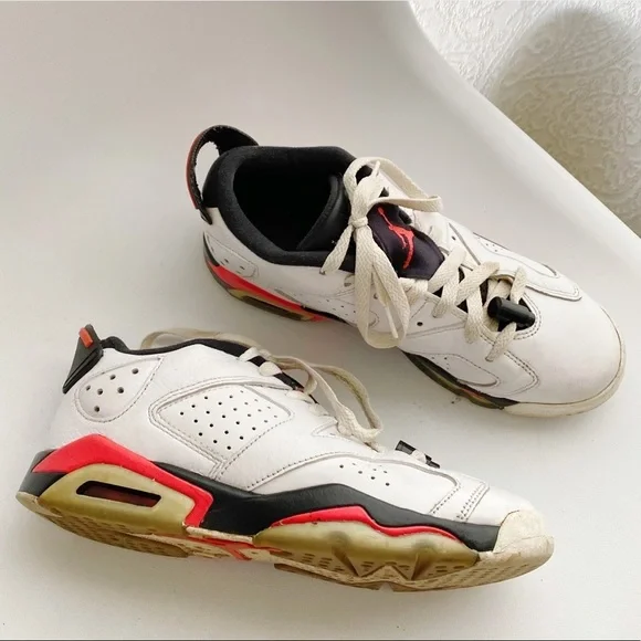 Nike Air Jordan Retro 6 Low Infrared Sneakers 6Y - Picture 2 of 13